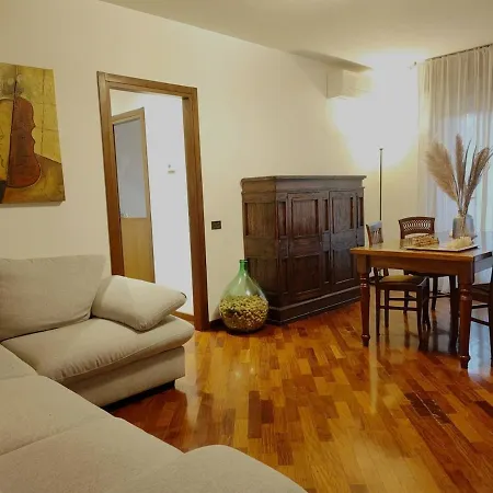 Apartamento Chess House - Spacious With Terrace