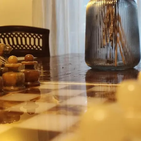 Chess House - Spacious With Terrace Apartamento