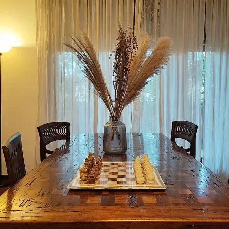 Chess House - Spacious With Terrace *